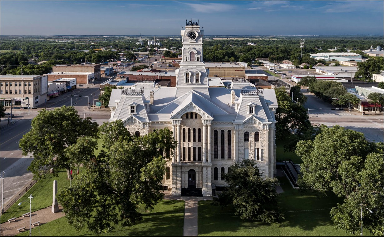 hill county courhouse