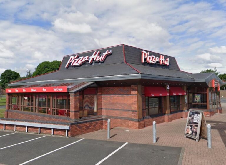 pizza hut 768x562