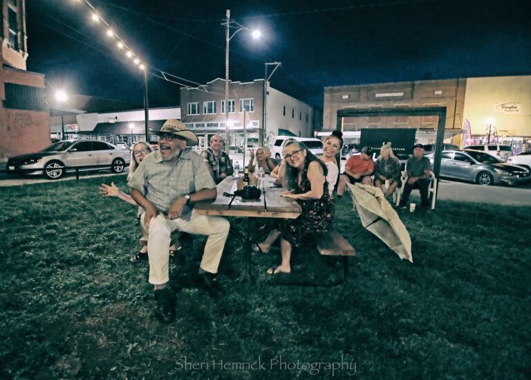 305259056 10222261416308609 4152508249026300217 n 768x549