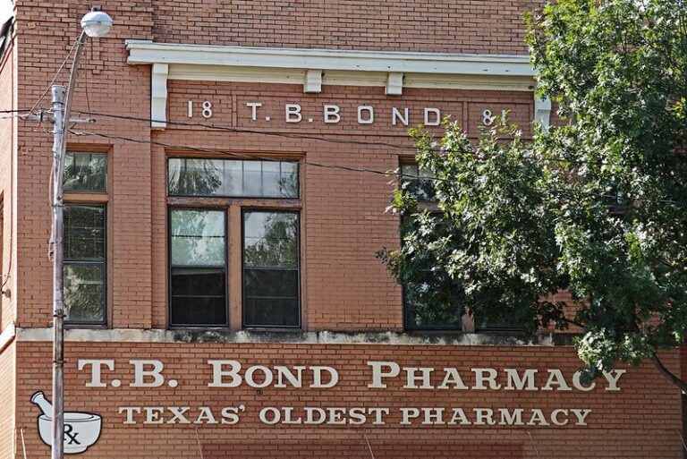 TB Bonds alley 1 768x513