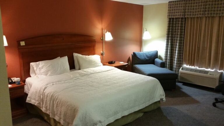 Holiday Inn Express Hotel Hillsboro Texas 76645 2 768x432