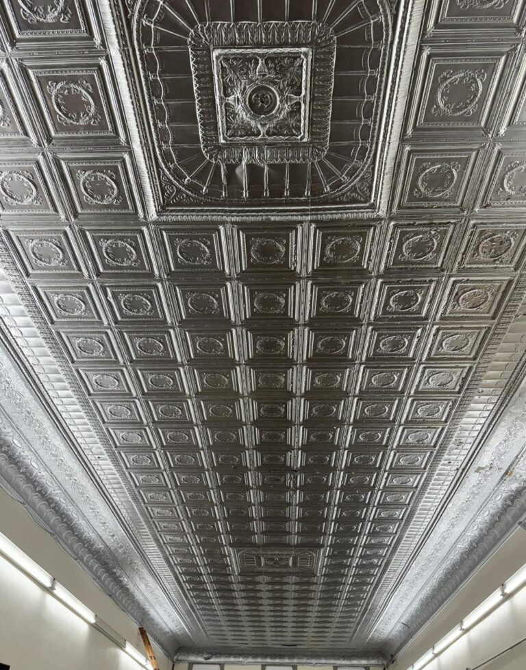 HillsboroAntiqueMall2 768x977