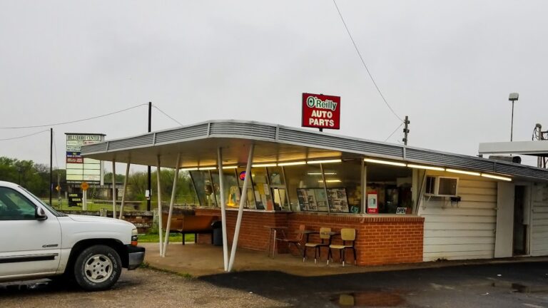 WilliamsDriveIn2 768x432
