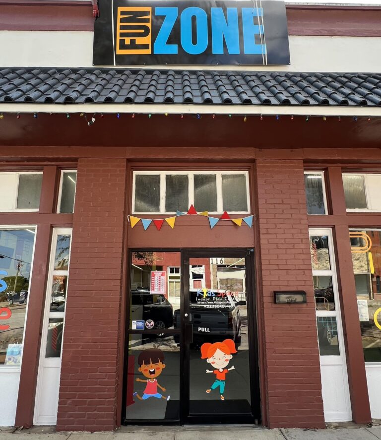 Fun Zone Hillsboro Texas Indoor Arcade Inflatables Virtual Reality 3 768x887
