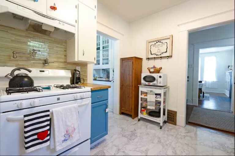 AirBnB Hillsboro Texas 76645 Short Term Rental 4 768x511